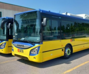 Scopri di più sull'articolo Dal 1° agosto a Modena, Reggio Emilia e Piacenza il biglietto del bus passa a 2 euro. Via Libera alle richieste di Seta che non pubblica nessun dato a sostegno. Un aumento del 33% che rimanda gli “utenti occasionali” all’uso del mezzo privato”